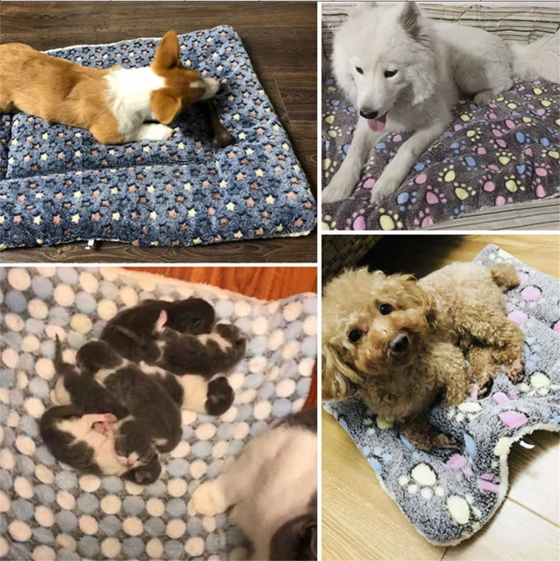 Flannel Pet Sleeping Mat & Dog Bed — Soft Plaid Cushion for Dogs & Cats